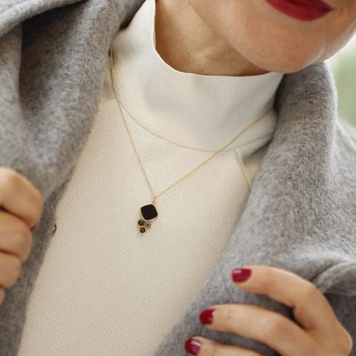 Kare Oniks Murano Kolye